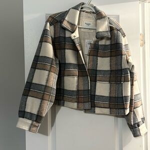 BNWT Abercrombie flannel short coat